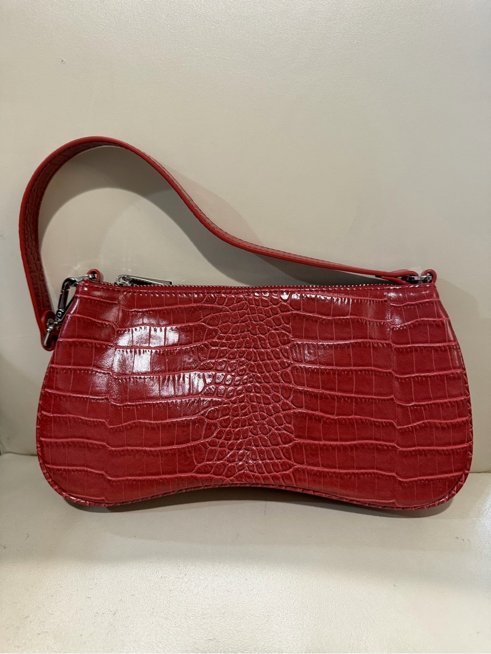 New JW PEI Red Croc-Embossed Shoulder Bag